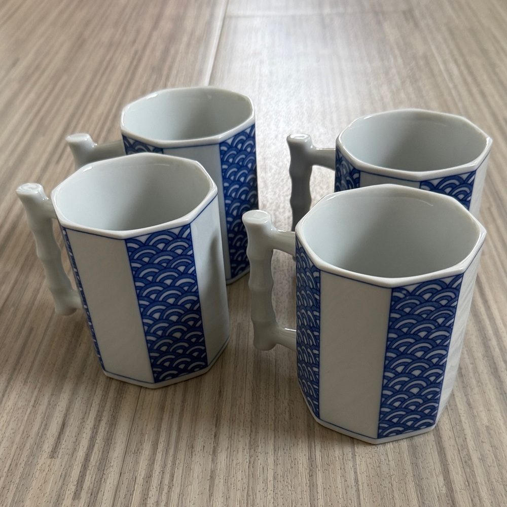 Vintage Japanese Blue and White Porcelain Mugs Set w Bamboo Handles